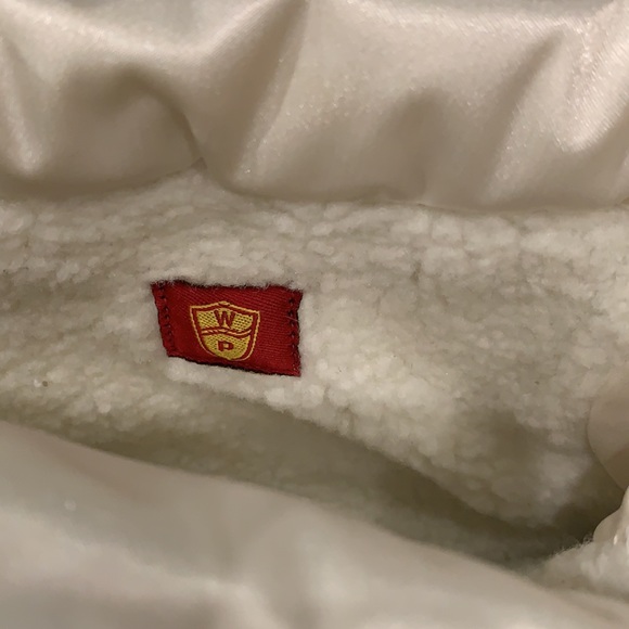 Cole Haan WP winter boots with shearling lining - Picture 10 of 16